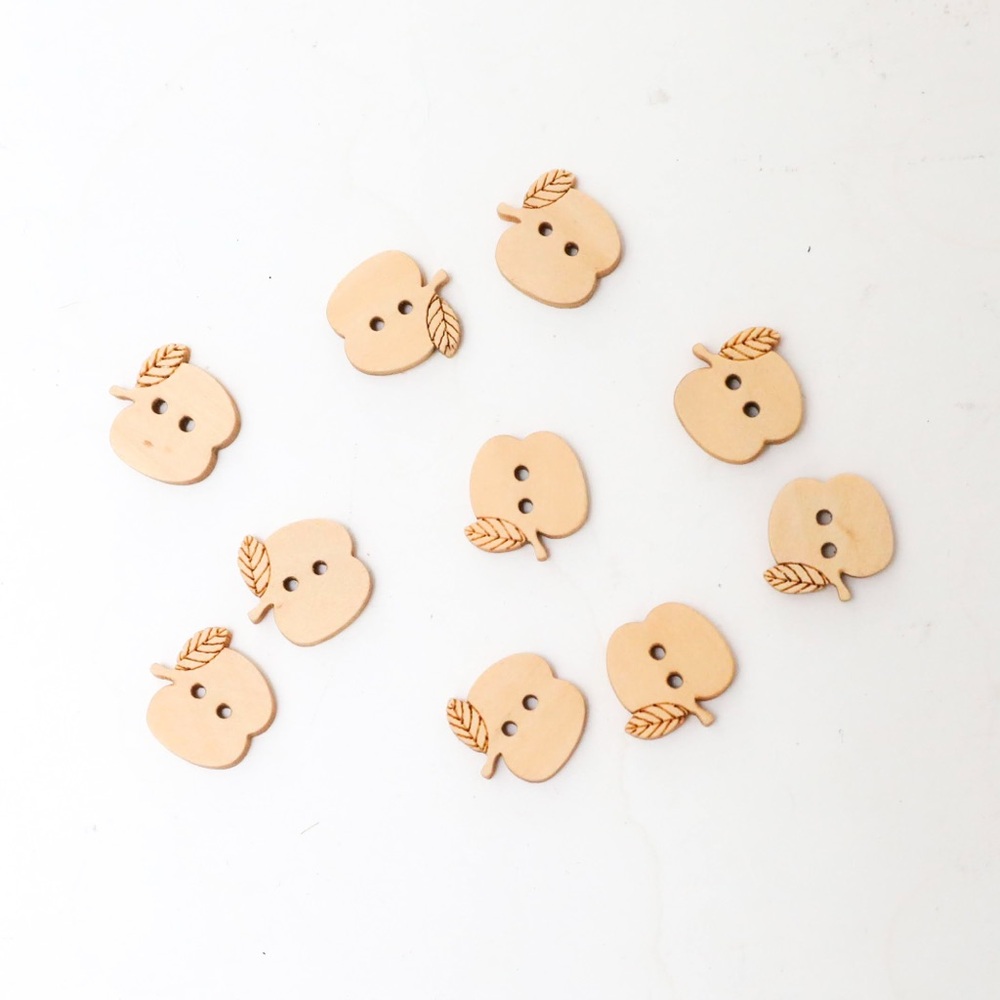 Set of 20 wooden buttons embellishment craft supplies sewing retro apple fruit